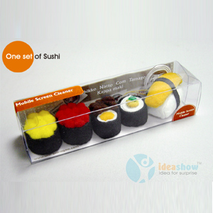Illustration for article titled Sushi, Chocolate and Ice Cream Cellphone Screen Cleaners